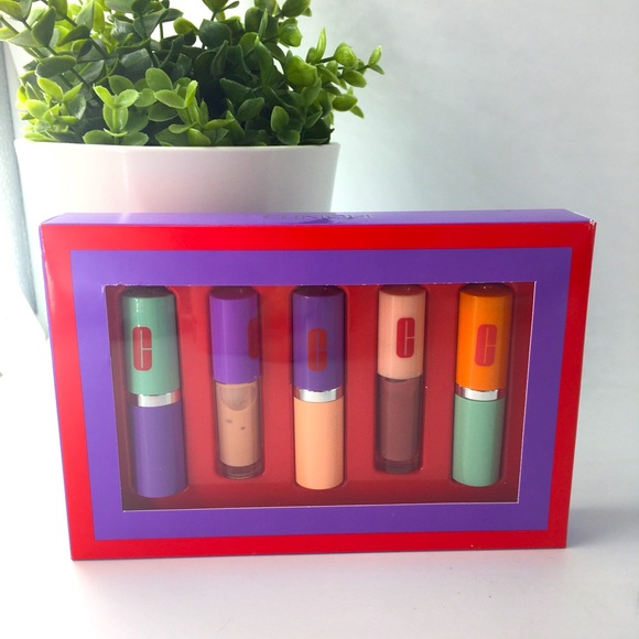 Clinique Other - Clinique Plenty of Pop Set NEW